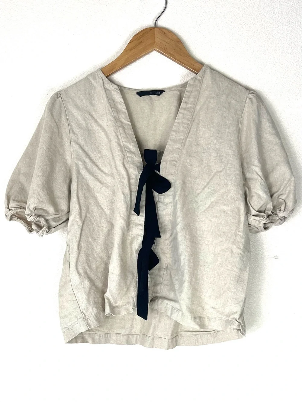 Zara Beige Linen Short Sleeve Top with Black Bow Ties Small